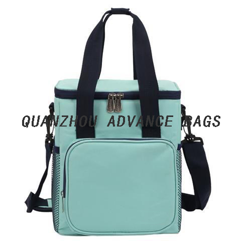 2021 Advance Portable Bag For OEM Accept Customized Logo Cheap Thermal Lunch Insulated Food Cooler Bag Outdoor Cooler bag