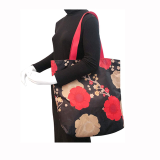  Wholesale Fashion Foldable Travel Ultralight Bag Shopping Outdoor Custom Bag Waterproof Bag Sports bag