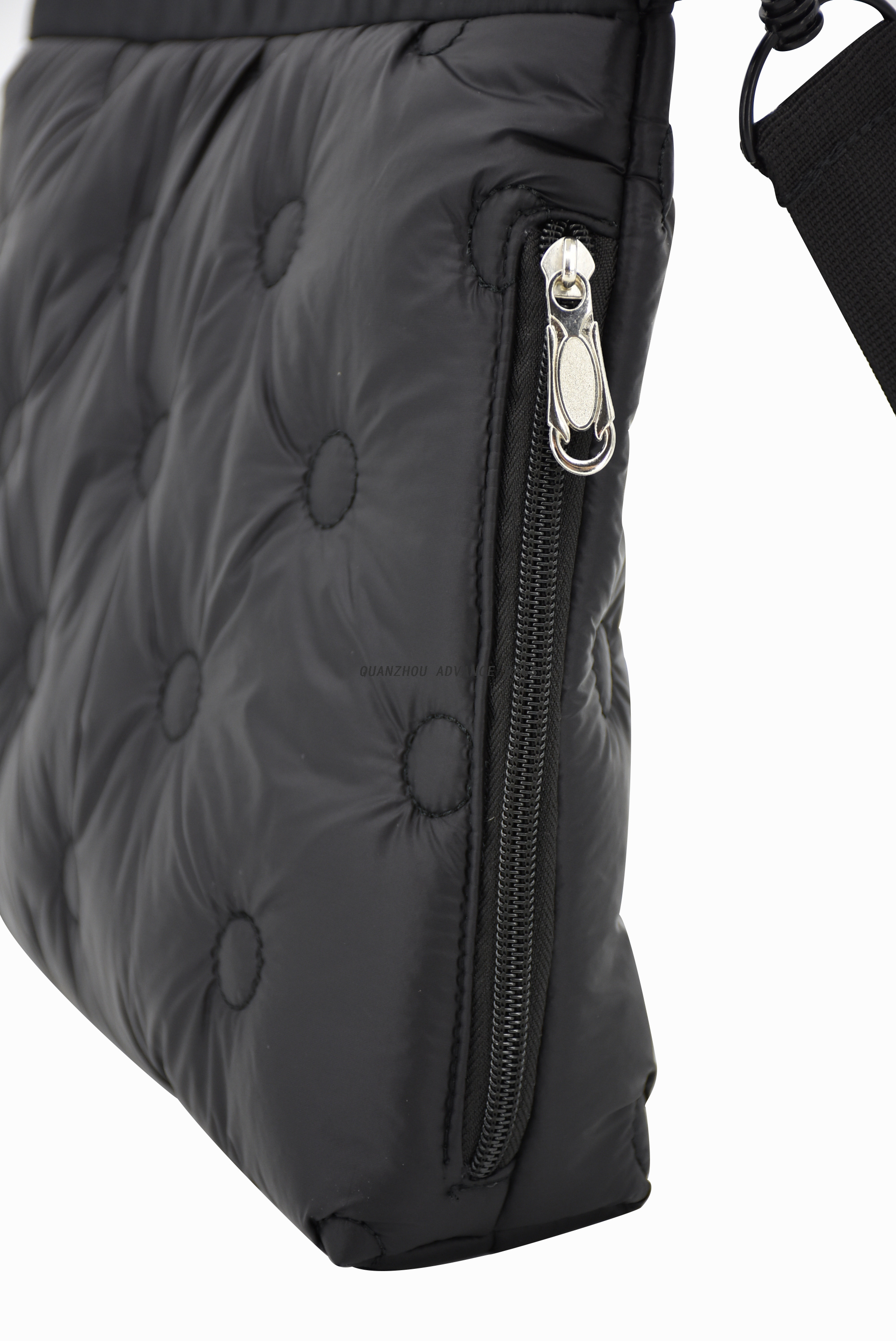 2021 Factory New fashion customer Multifunction crossbody shopping shoulder Sling Bag 