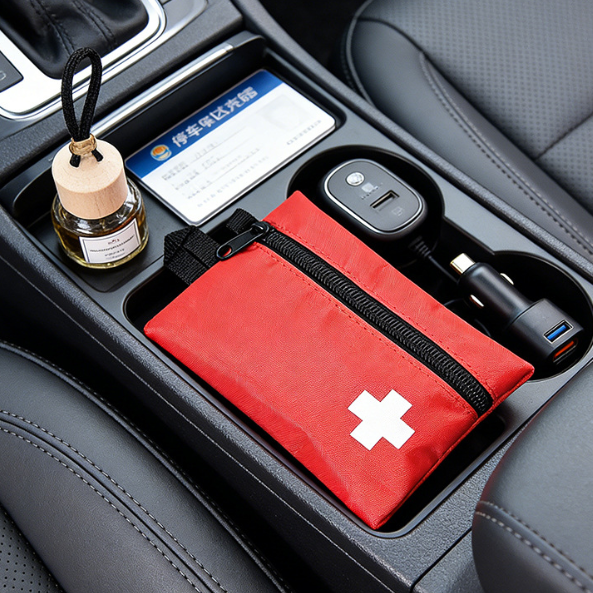 New Simple Splash Proof Portable Oxford Material First Aid Kit Bag Medical Emergency Survival Mini Travel Home