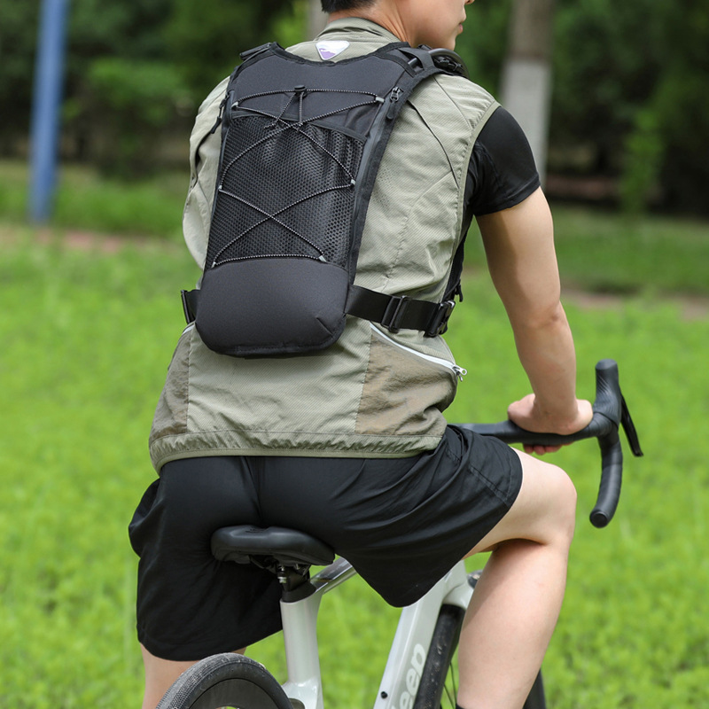 Hot Selling Nylon Vest Bag Customized Logo Multi-layer Pockets ultra Light Breathable Durable Tactical Chest Bag Men's 